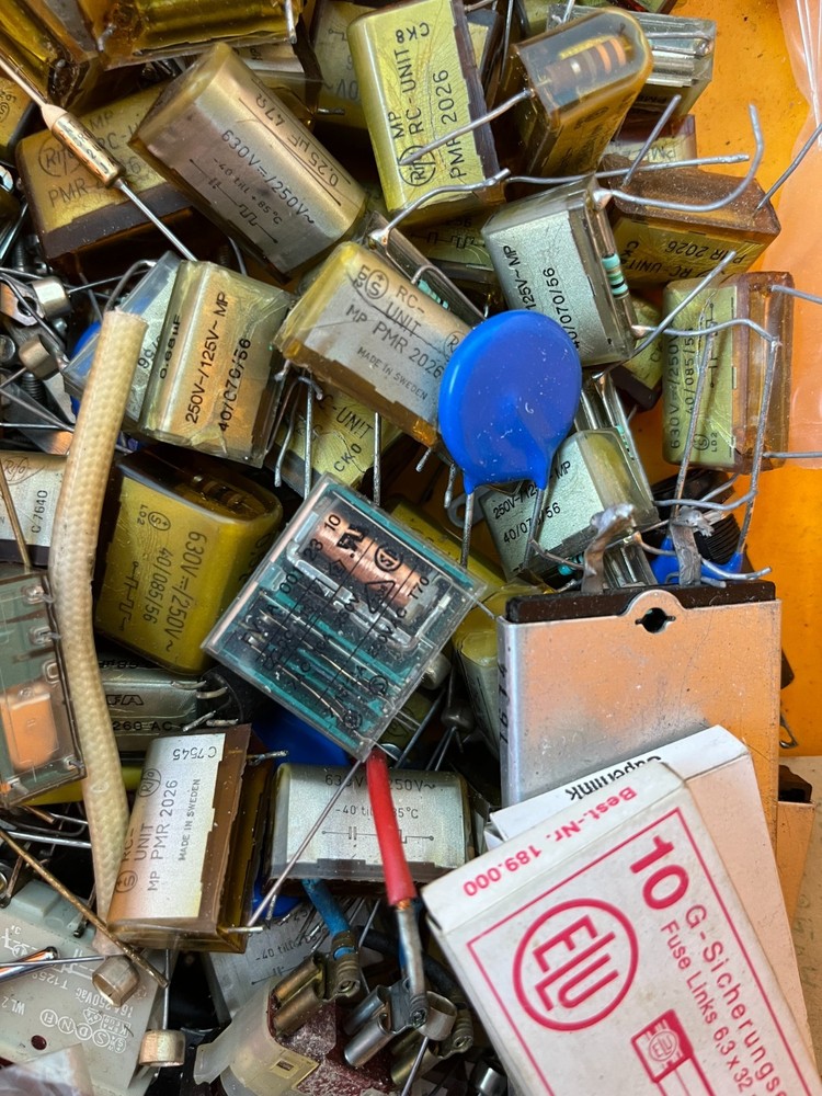 Vintage Electronics Grab Box – RC Snubber Units, Relays, Fuses, Mixed Components