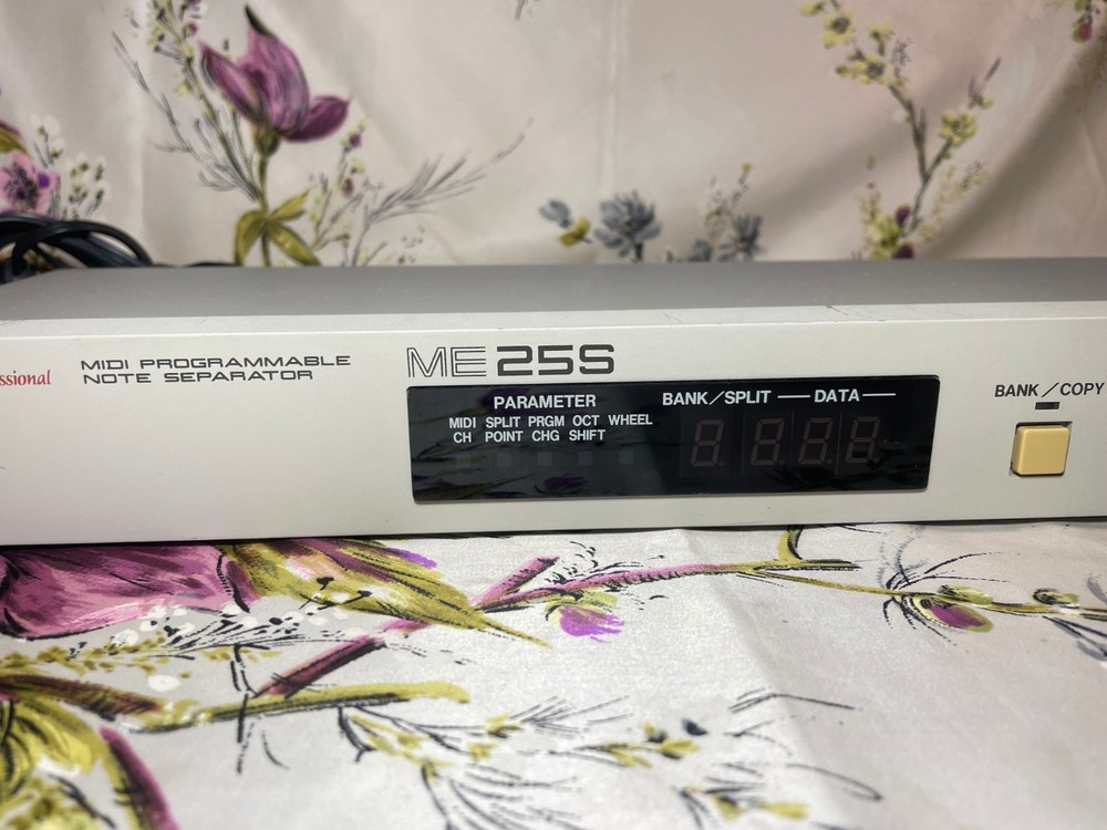 Working Akai ME25S Midi Programmable Note Separator Synthesizer Module Equipment