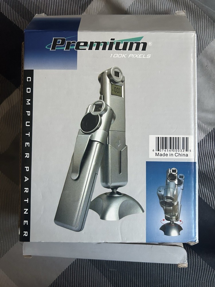 Computer Partner Premium 100K Pixels Digital Camera Webcam 16MB Memory A501