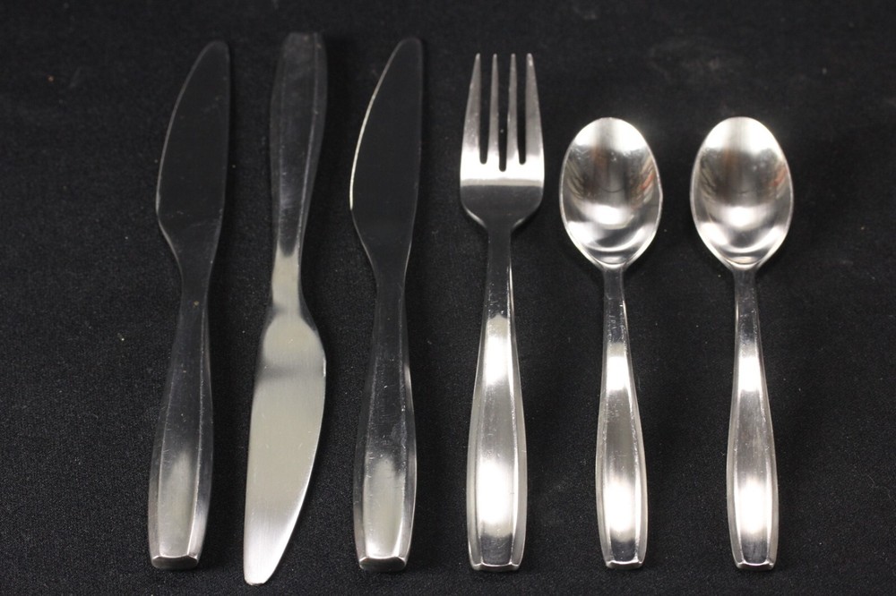 6 Pieces "JAZZ" Pattern Brushed Satin Finish Gourmet Settings Stainless Flatware
