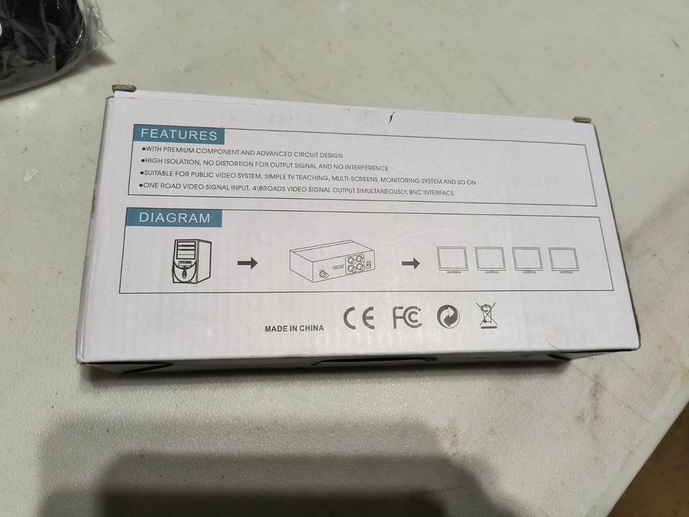 AUVIPAL 4-Port (1 Input 4 Output) BNC Video Splitter Box