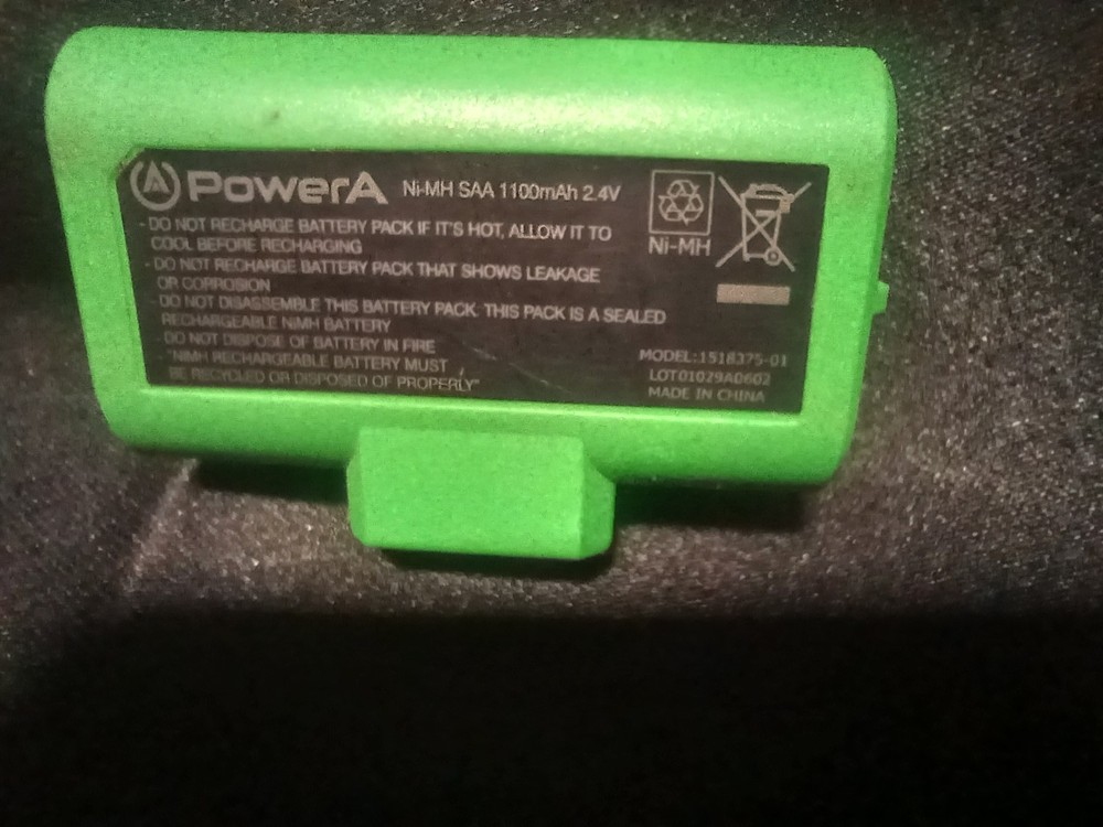 XBOX RECHARGEABLE BATTERY