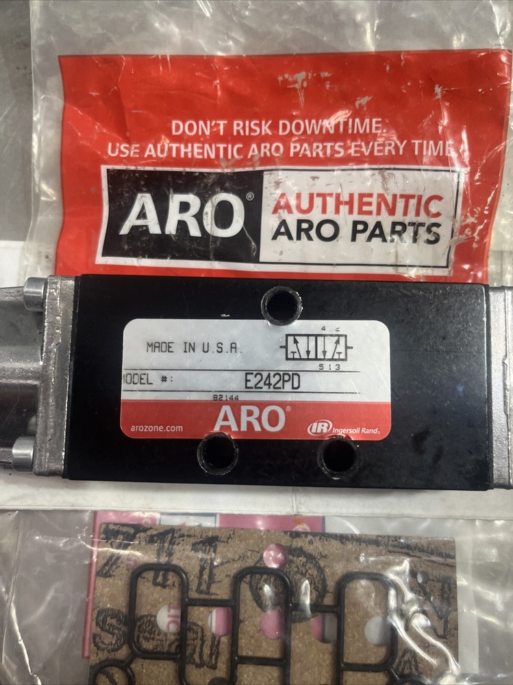 ARO E242PD | Air Control Valve, 2-position, 4-way, bottom ported, double pilot