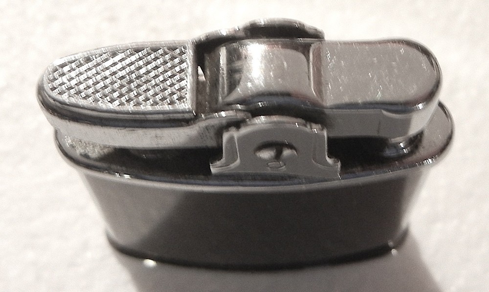 VINTAGE RONSON PRINCESS CIGARETTE LIGHTER