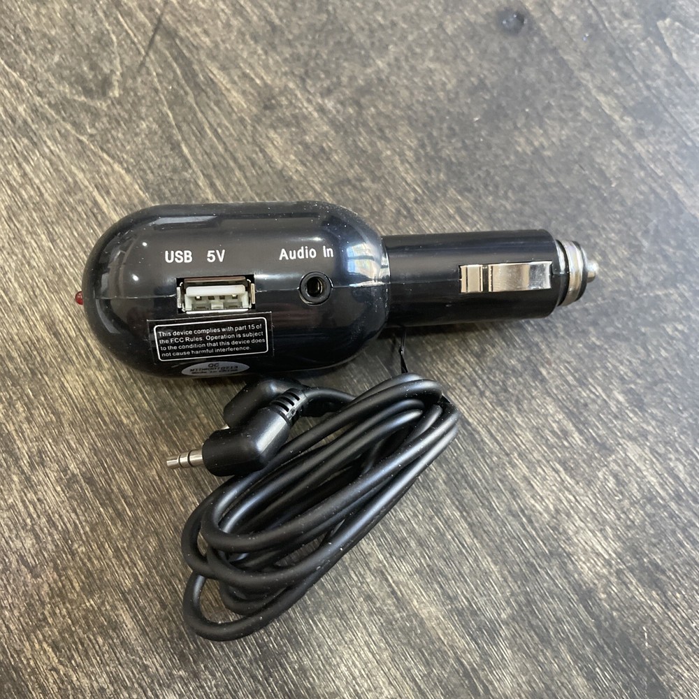 Vivitar FM Transmitter USB Car Charger