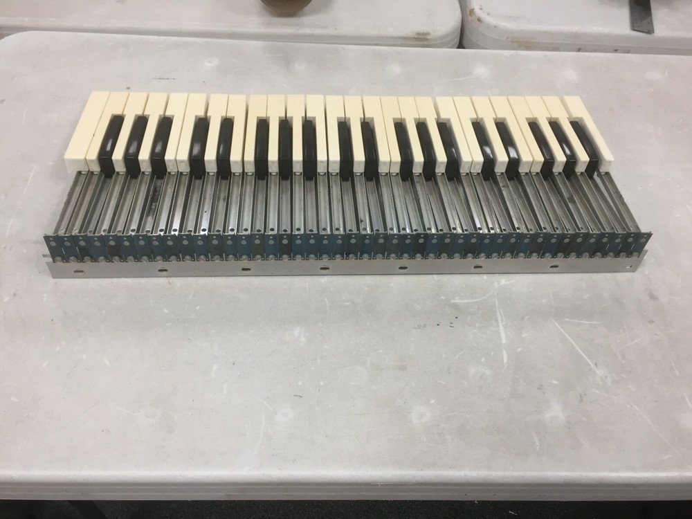 Baldwin Organ Waterfall Style Keys 44 Note 3.5 Octave Set! MAKE OFFER!