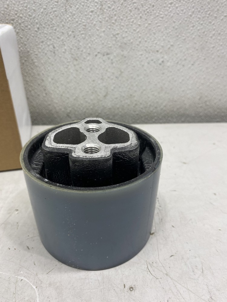 Volkswagen Trans Mount 7L0-399-249-B