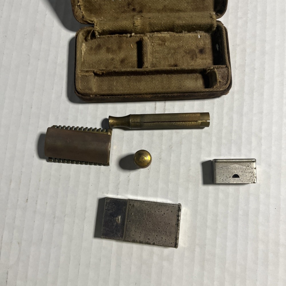 WW1 Gillette "Khaki Set" Razor Kit ORIGINAL Worn Condition