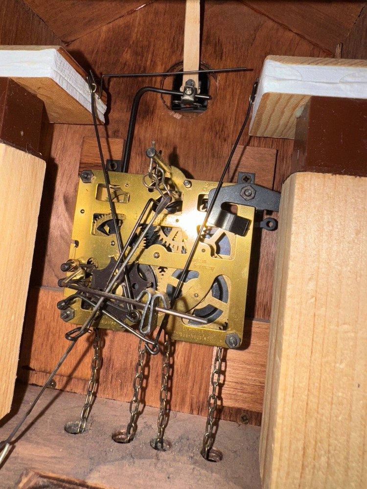 Hönes Black Forest Cuckoo Clock
