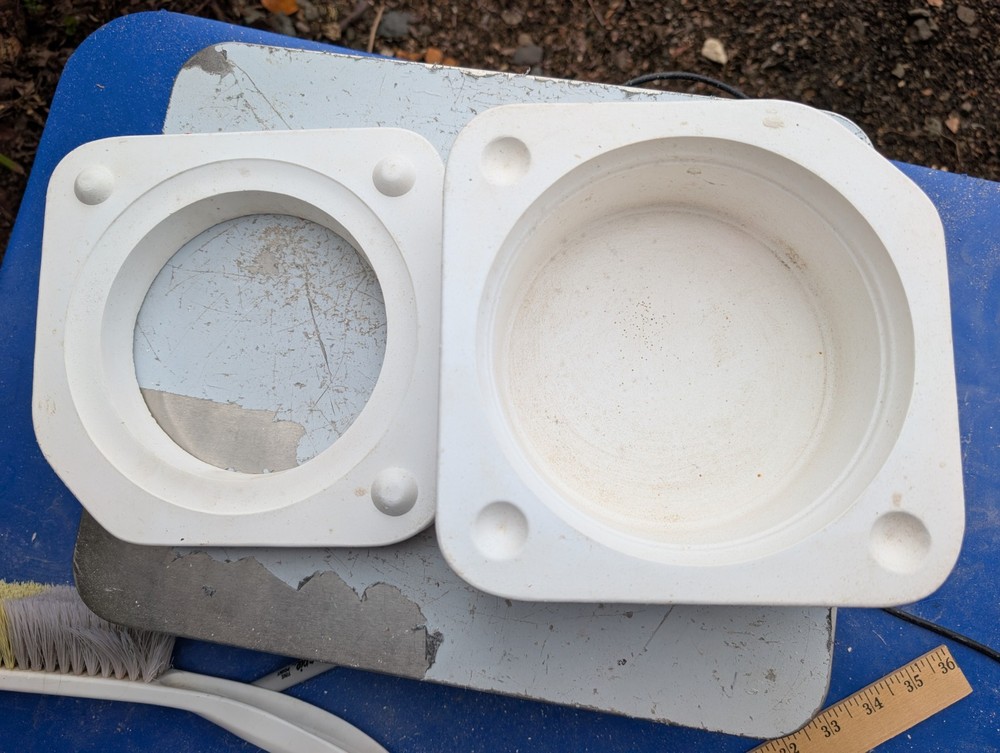 Round Base 404 Vintage Slip Casting Ceramic Mold