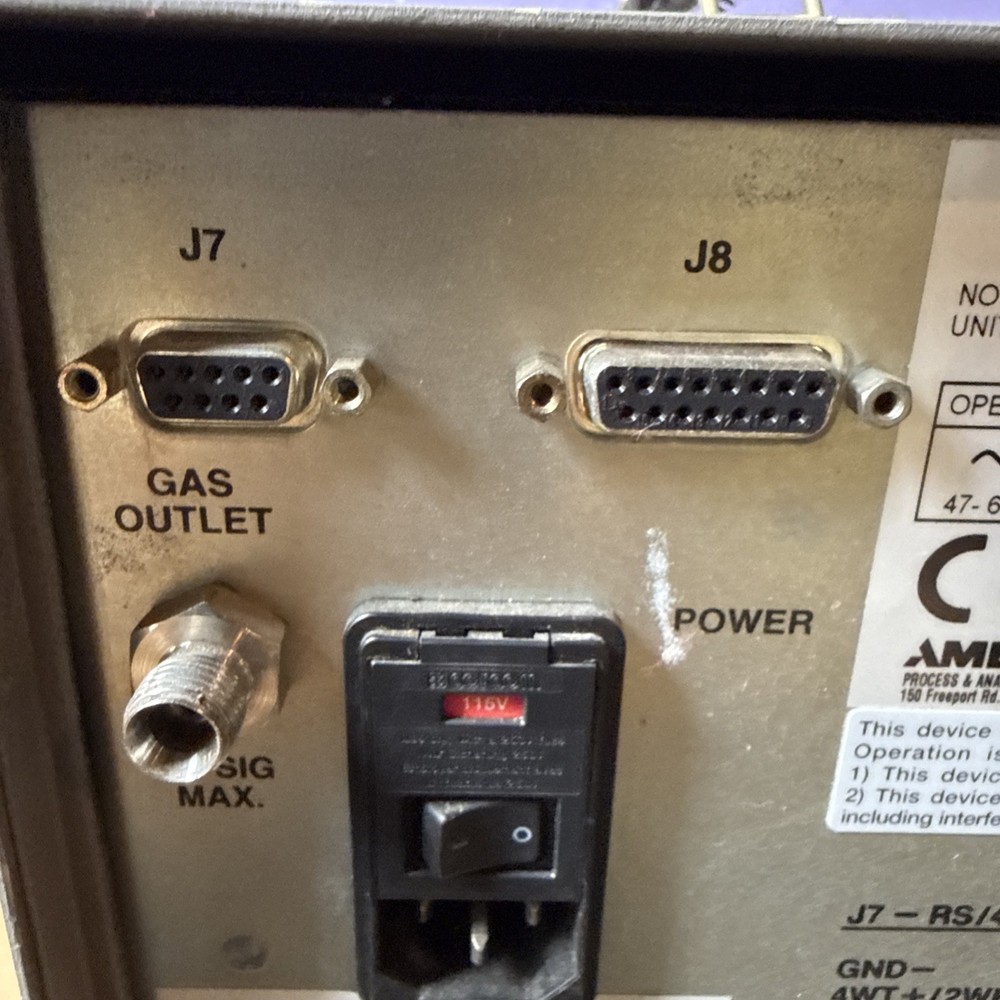 2 AMETEK Process Instruments Thermox CG-1000 Oxygen Analyzer Working