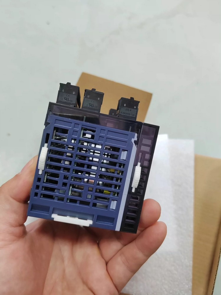 1pcs Xinje XL5E-32T4 Programmable Controller