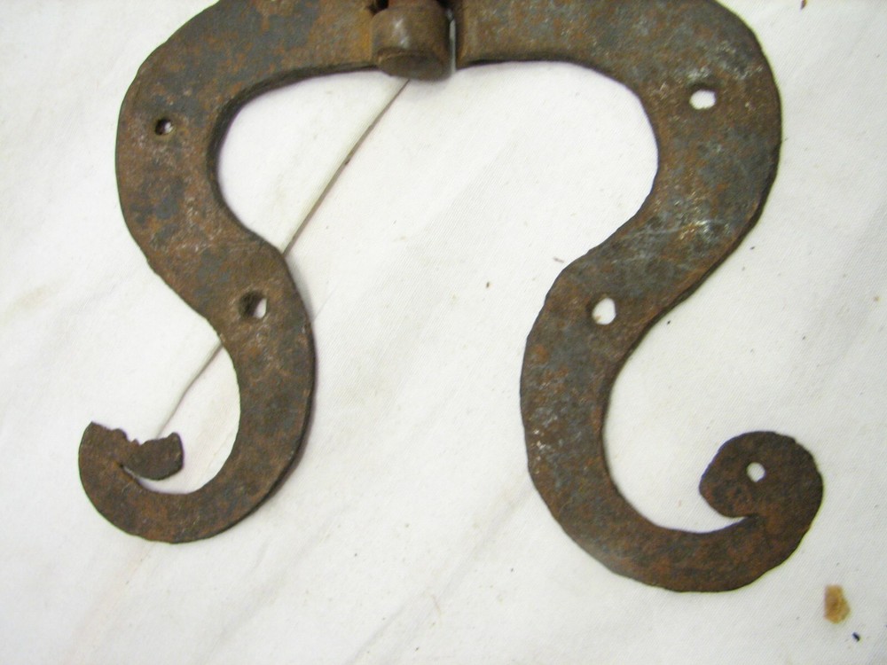 Antique Blacksmith Hand Forged Iron Rams Horn Shutter/Door Hinge Ornate Hardware