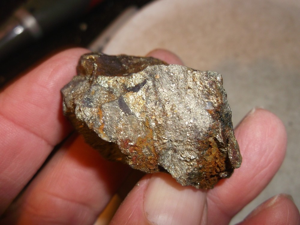Gold, silver, copper, 64 grams samples ,ore high grade .