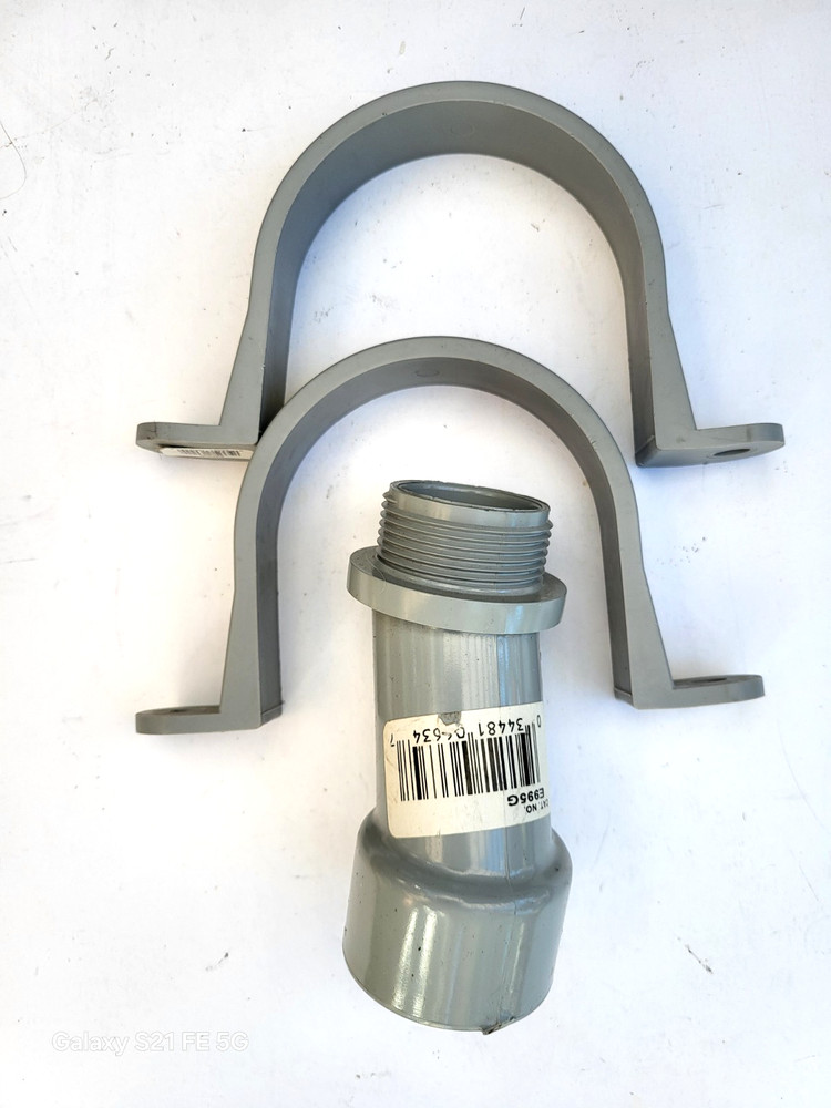 Carlon E977LC & E995G Offset Pipe 1 1/4" and 3" Strap
