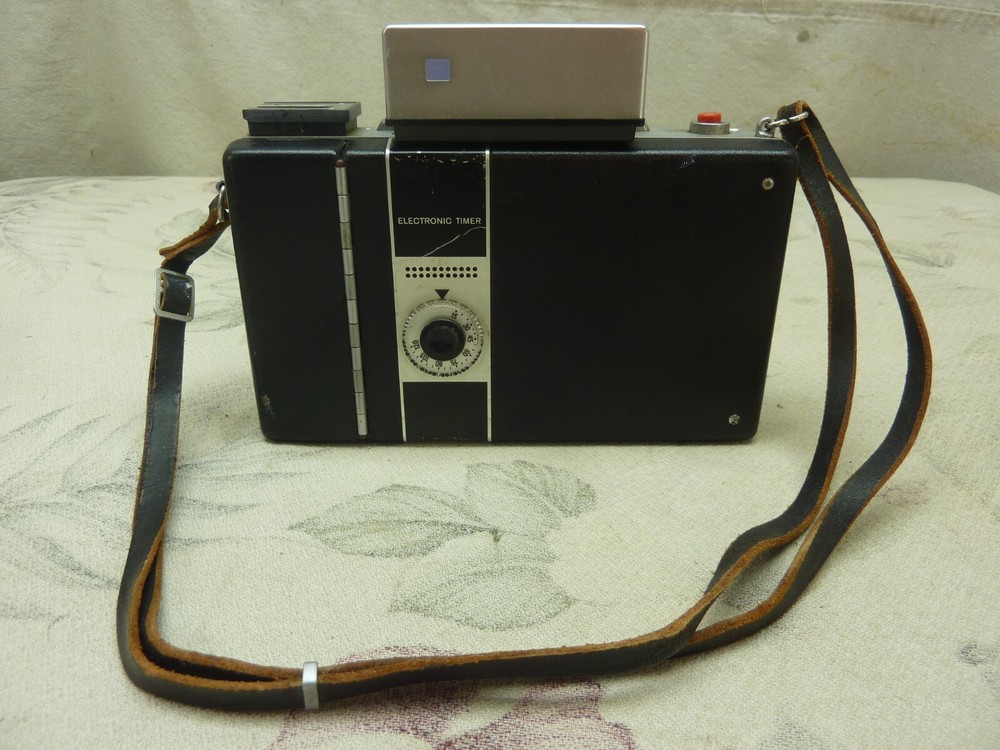 Vintage Polaroid 450 Automatic Land Camera with Manual