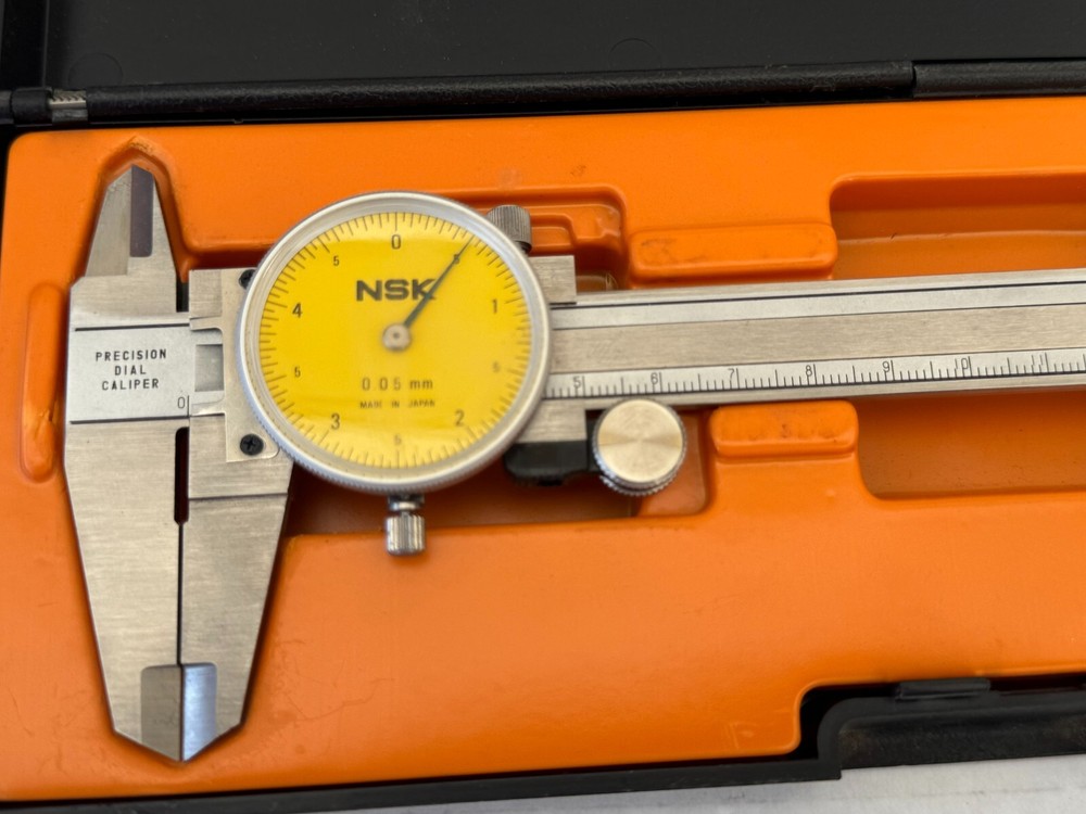 Set of 2 Precision Measuring Tools Digital Caliper & NSK Dial Caliper w/ Case