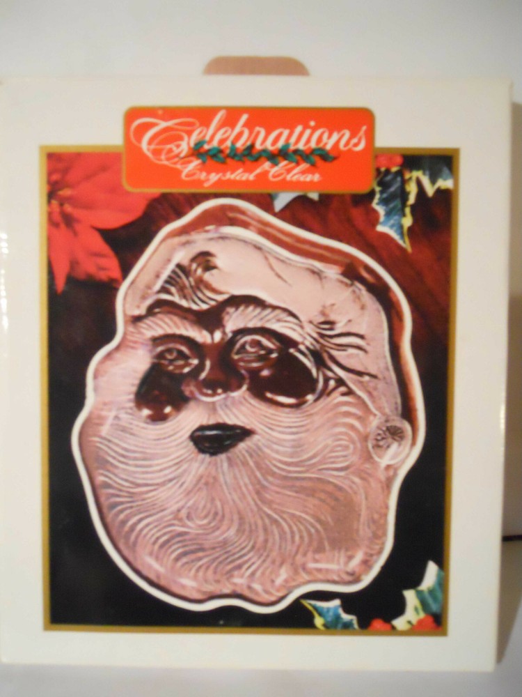 FROSTED CRYSTAL SANTA PLATE 8" Celebrations