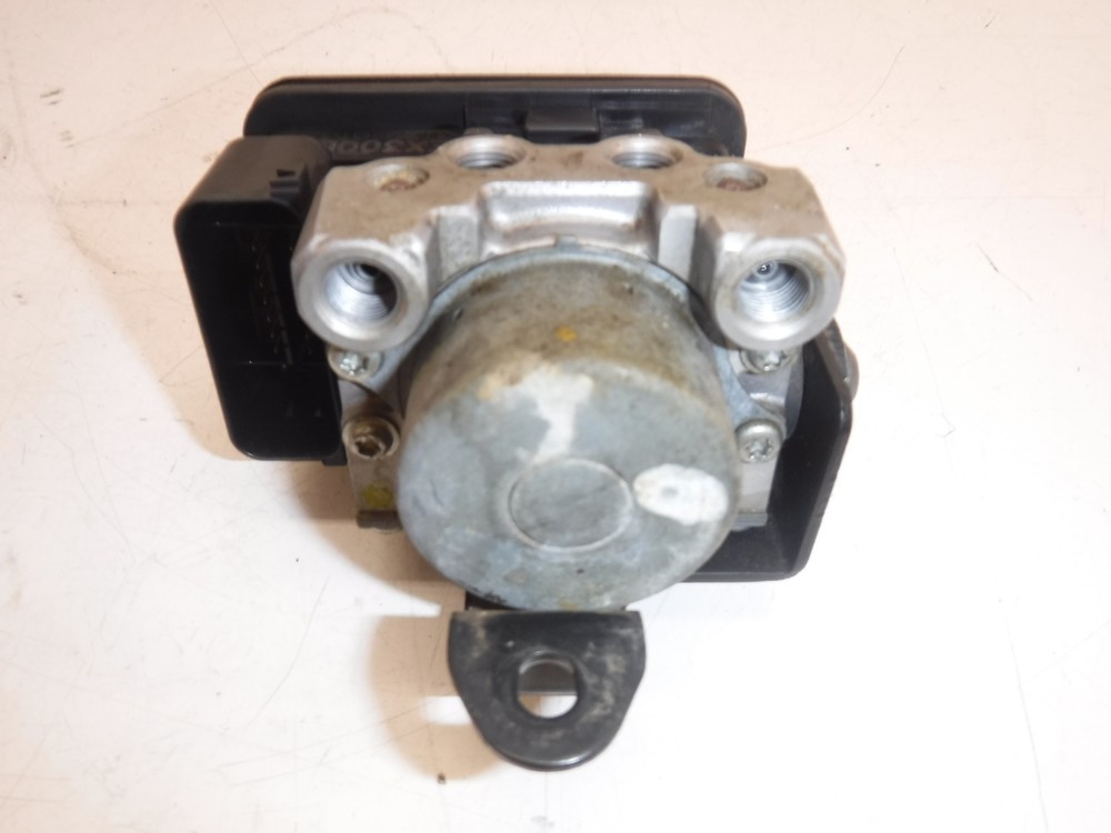 13-17 kawasaki ninja 300 ex300b abs ABS PUMP UNIT MODULE