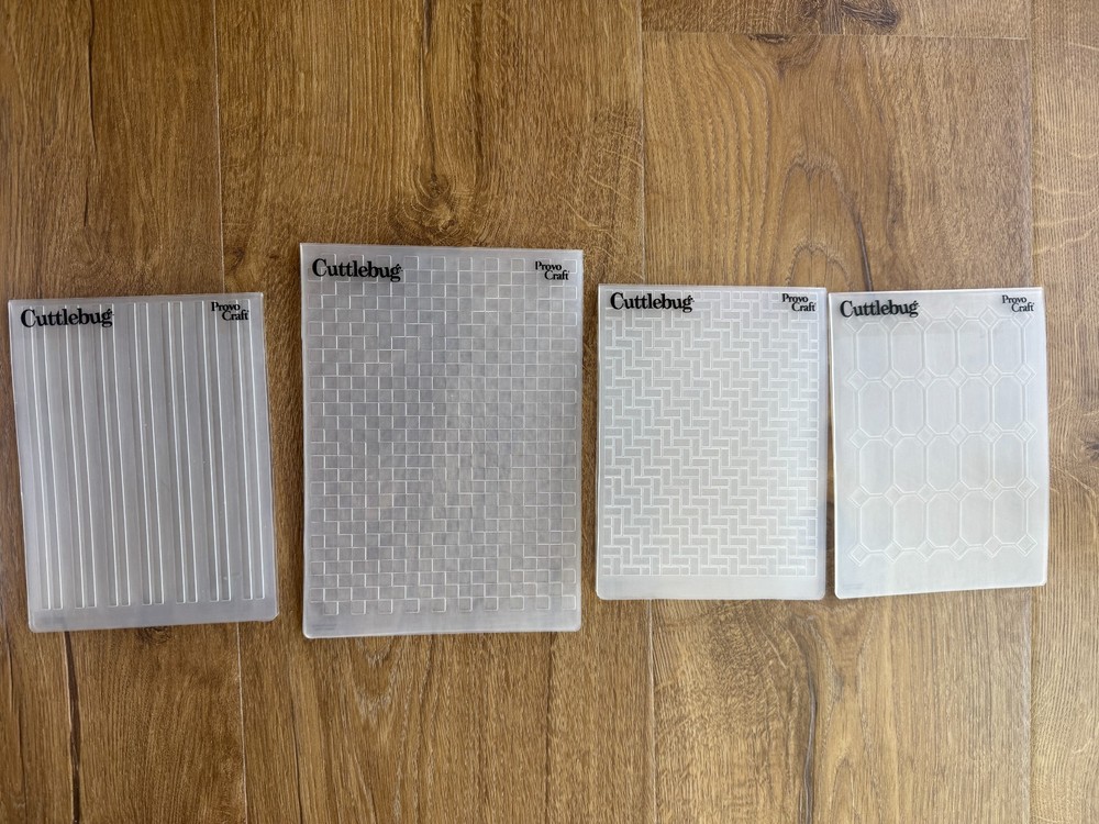 Provo Craft Cuttlebug Everyday Bundle Embossing Folders 4 pack Excellent