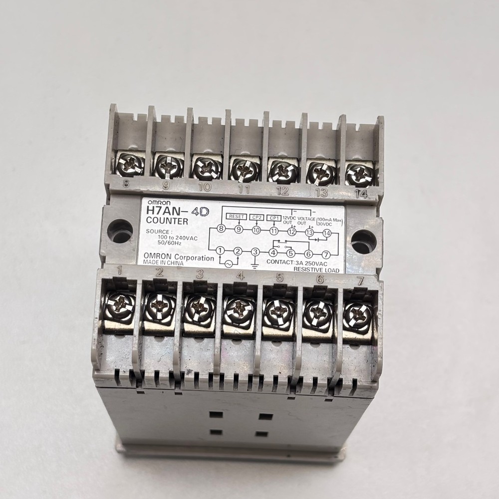 Omron H7AN-4D Digital Counter