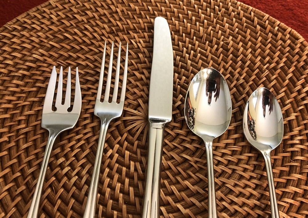 * ONEIDA - RUSHMORE - Deluxe - YOU CHOOSE - Stainless Flatware Silverware *