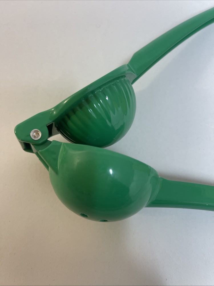 Gordon’s Gin Branded Lemon/ Lime Squeezer