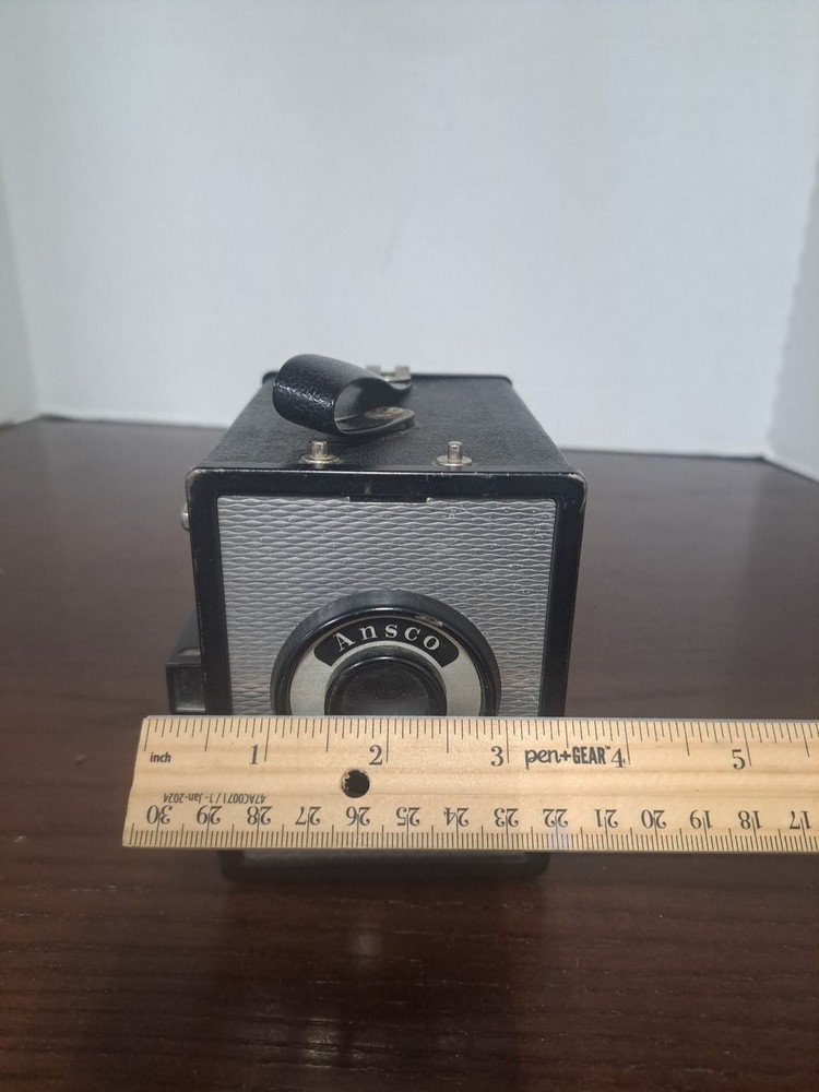 Vintage Ansco Shur Flash Box Camera UNTESTED
