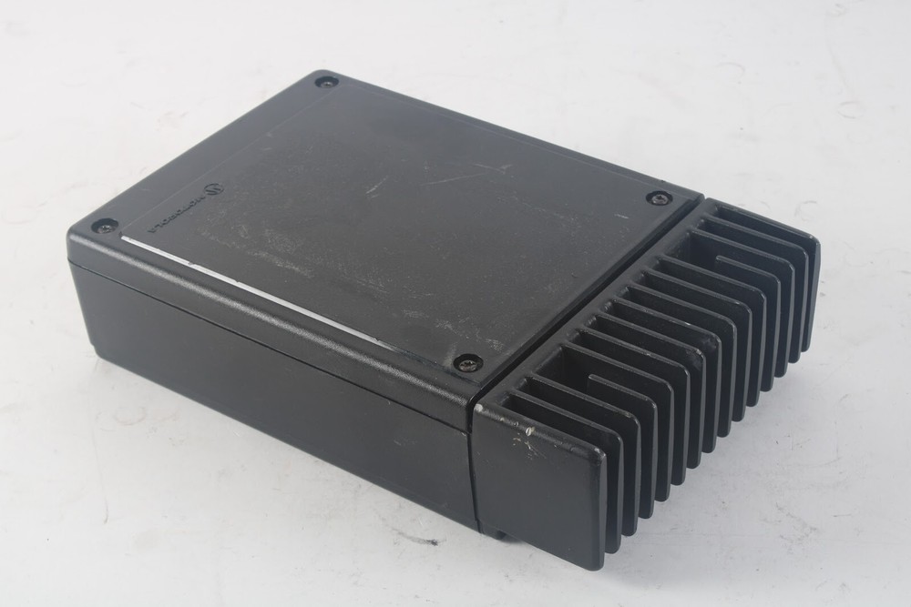 Motorola HHLN1185B System 9000 Amplifier System