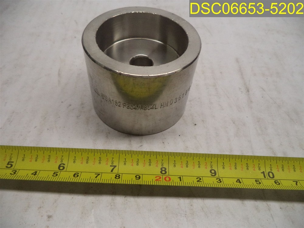 1 1/2" x 3/8" Reducer, Socket Weld 304L SS A/SA182 Pipe Fitting 3M Smith Cooper