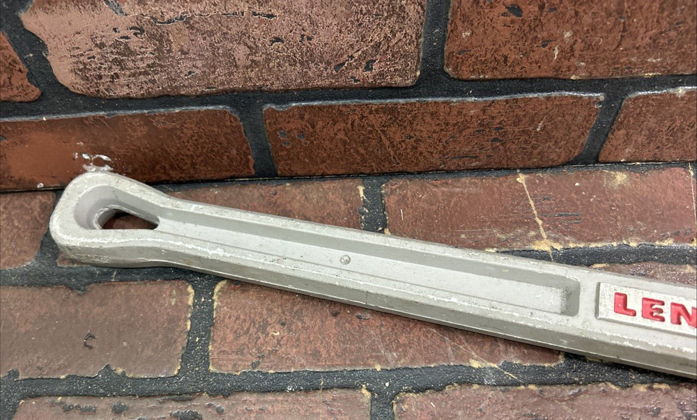 Lenox Tools 36" Aluminum Pipe Wrench