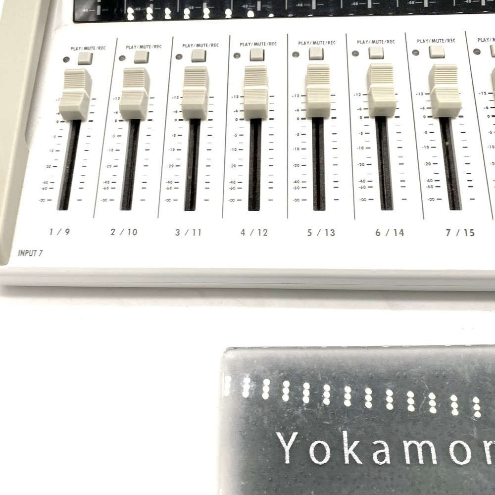 Zoom R16 Portable Multitrack Recorder Controller Interface device Used W case