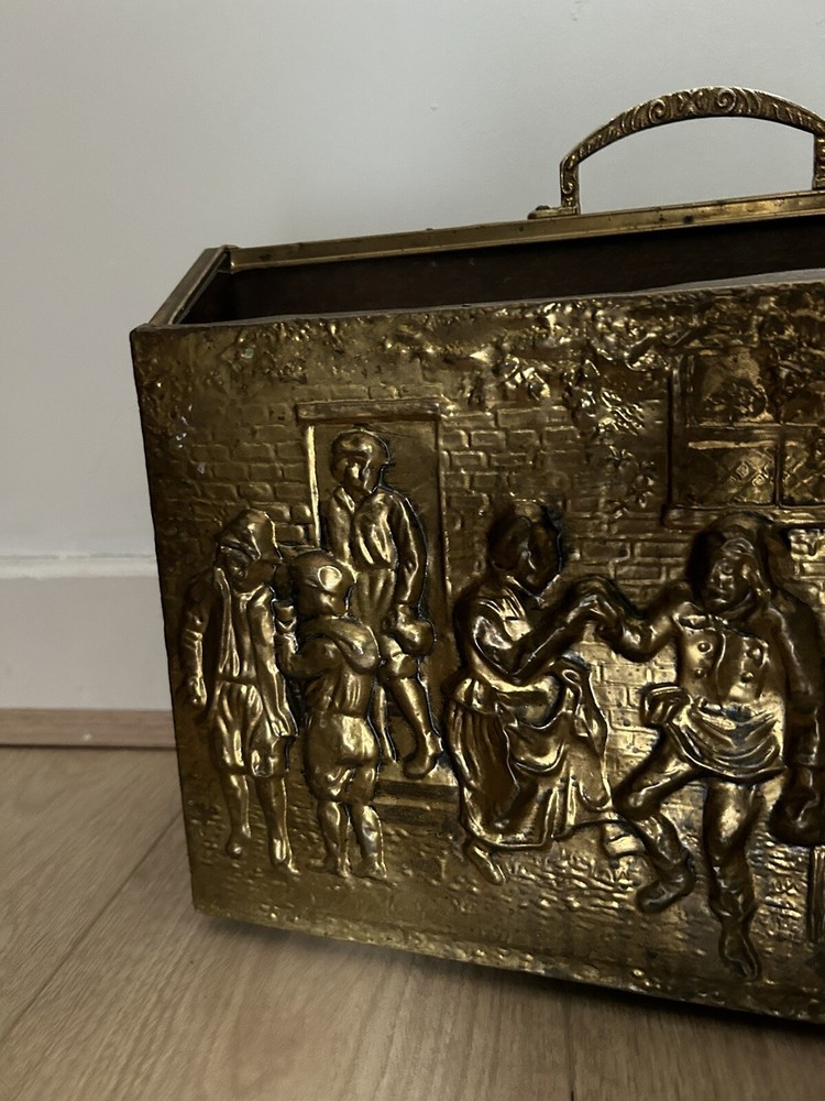 Antique Holder