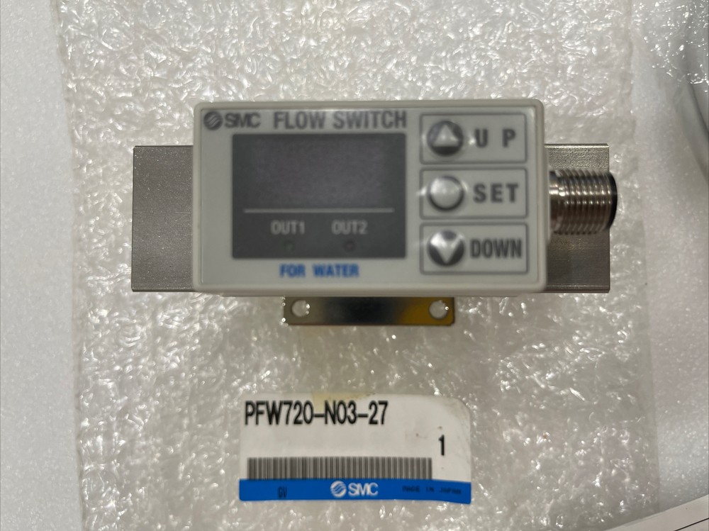 New, SMC PFW720-N03-27 Digital Flow Switch