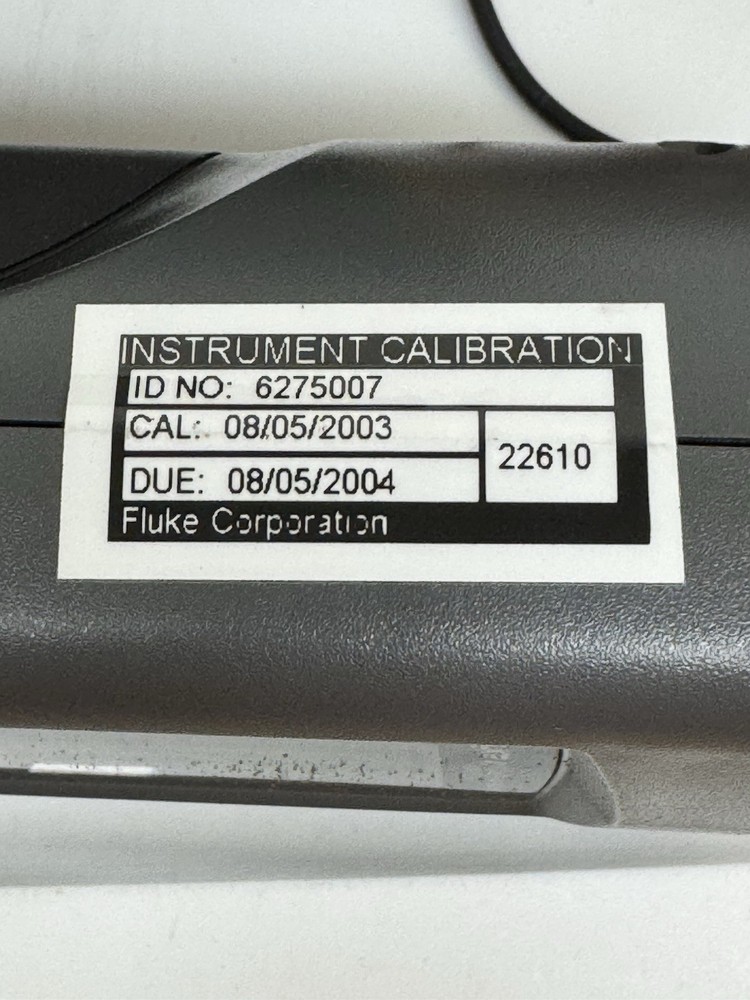 Fluke 41 Power Harmonics Analyzer Meter - Powers on - Cables Manual Floppy Disc
