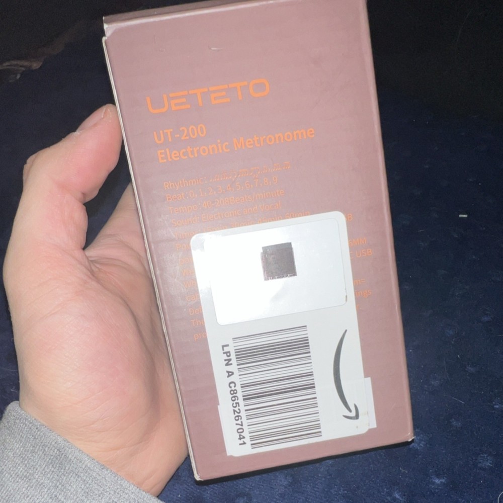 Ueteto UT-200 Electronic Digital Metronome Timer Black Plastic