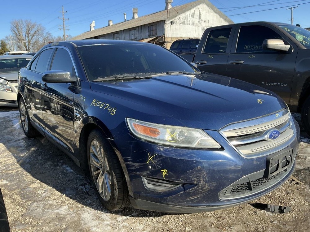 Camera/Projector Camera Decklid Mounted Fits 10-12 TAURUS 878371