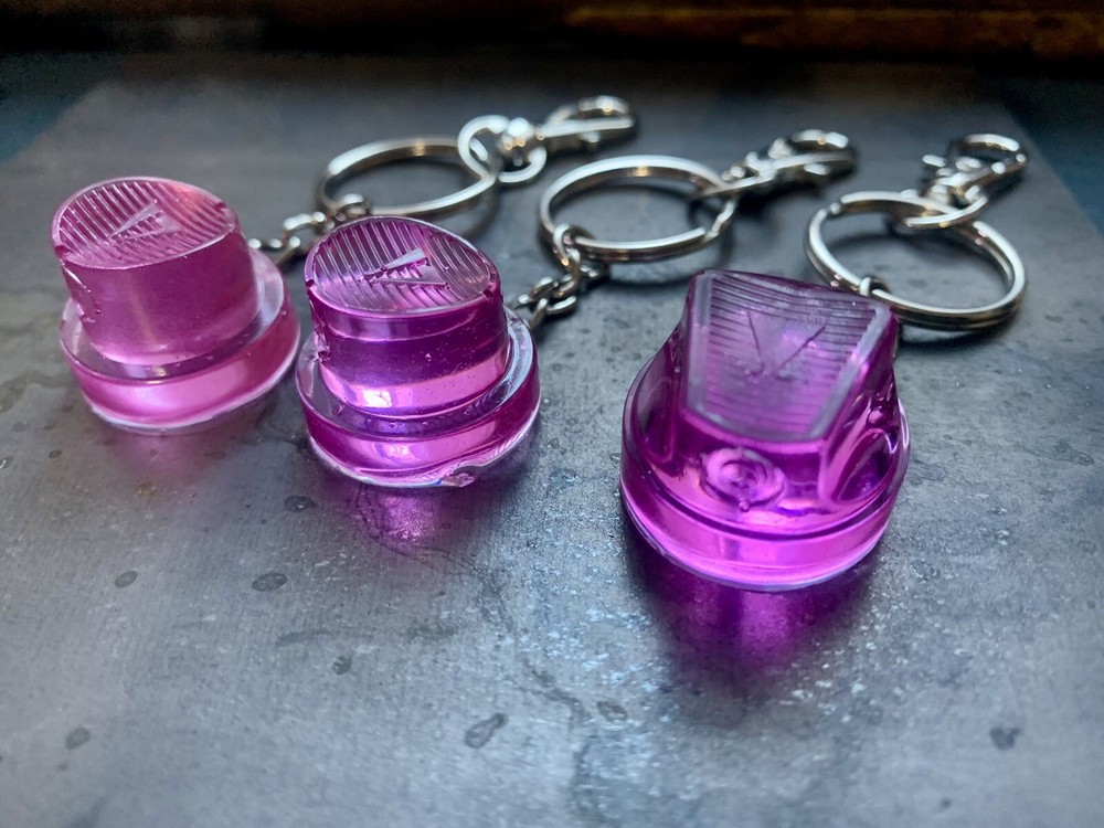 Rose Resin Graffiti Spray Cap Keychain