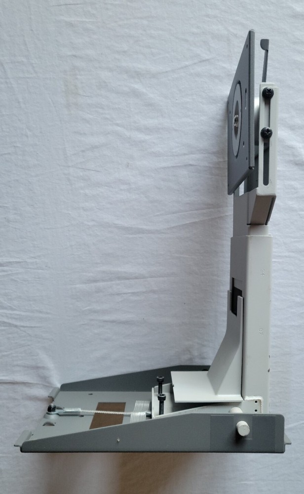 Mount for a Smart LightRaise 40wi Ultra Short Throw Interactive 3D Projector