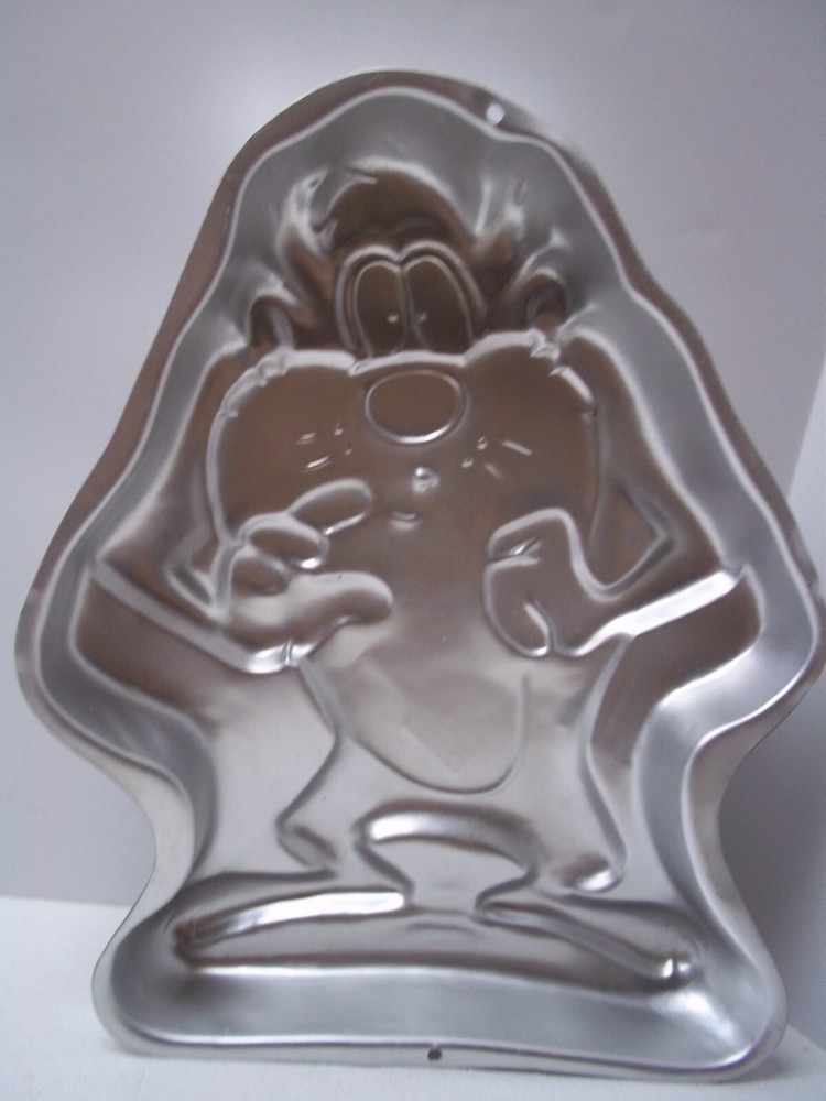 Wilton Tasmanian Devil Warner Brothers Cake Pan Mold