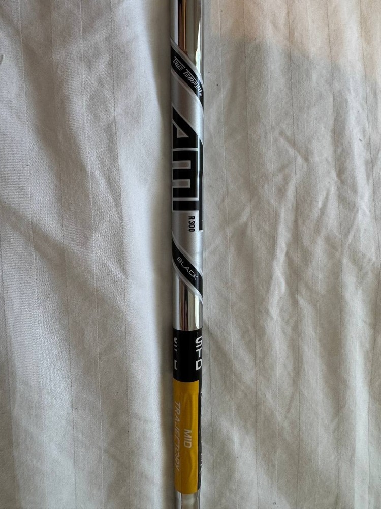 True Temper AMT Black R300 R-Flex STD