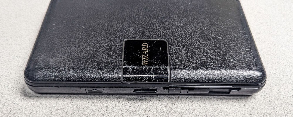 Sharp Wizard OZ-7000 Electronic Organizer with Time & Expense Manager Card