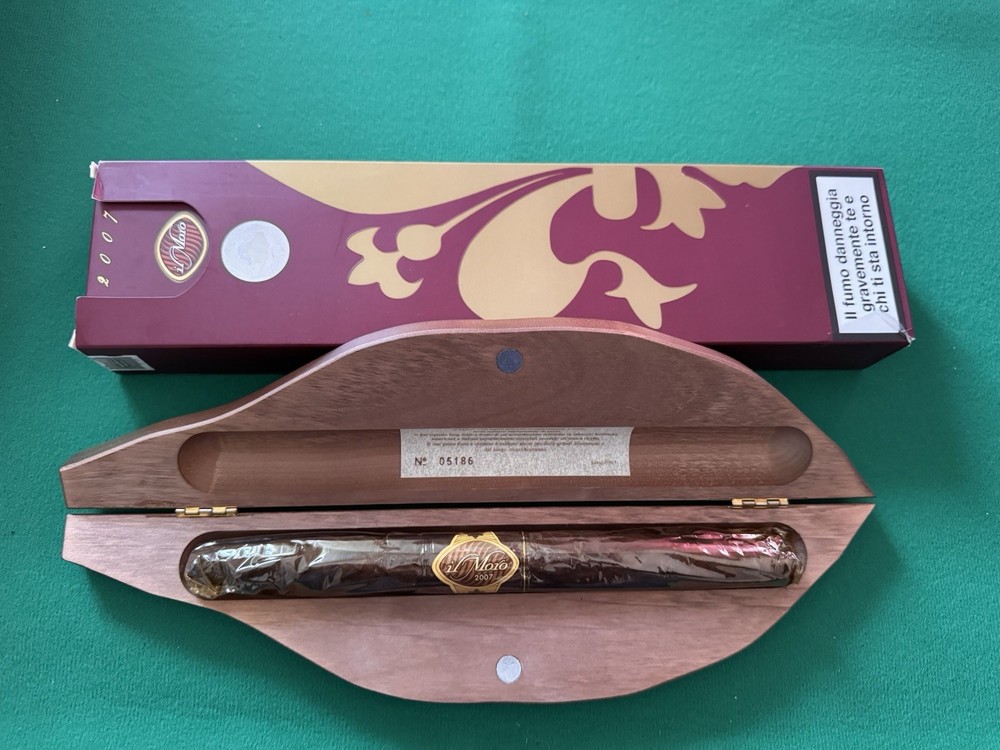 Il Moro Toscano Cigar 2007 2008 2009 2010
