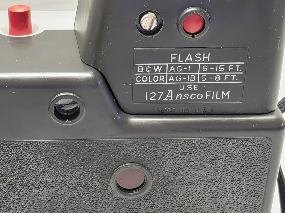 ANSCO READY FLASH 127 CAMERA WITH CARRY CASE BOX FLASH BULBS KODAK