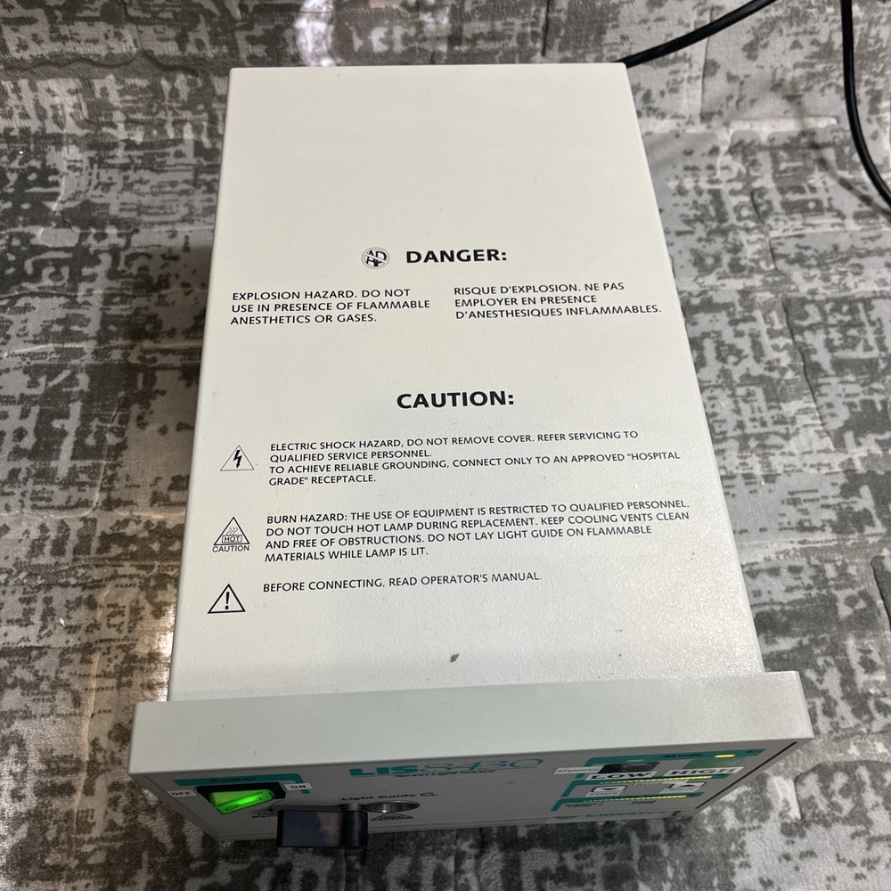 LINVATEC LIS8430 LIGHT SOURCE