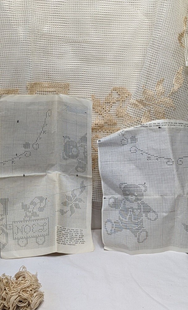 Charmin Net Darning Noel Tree Skirt Kit #30-94- 44" Round - started & incomplete