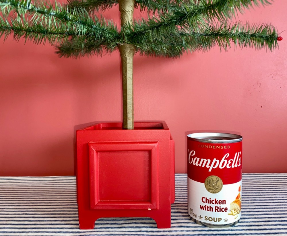 25" Feather Tree, 36 Branches, Nice Quality, Christmas!