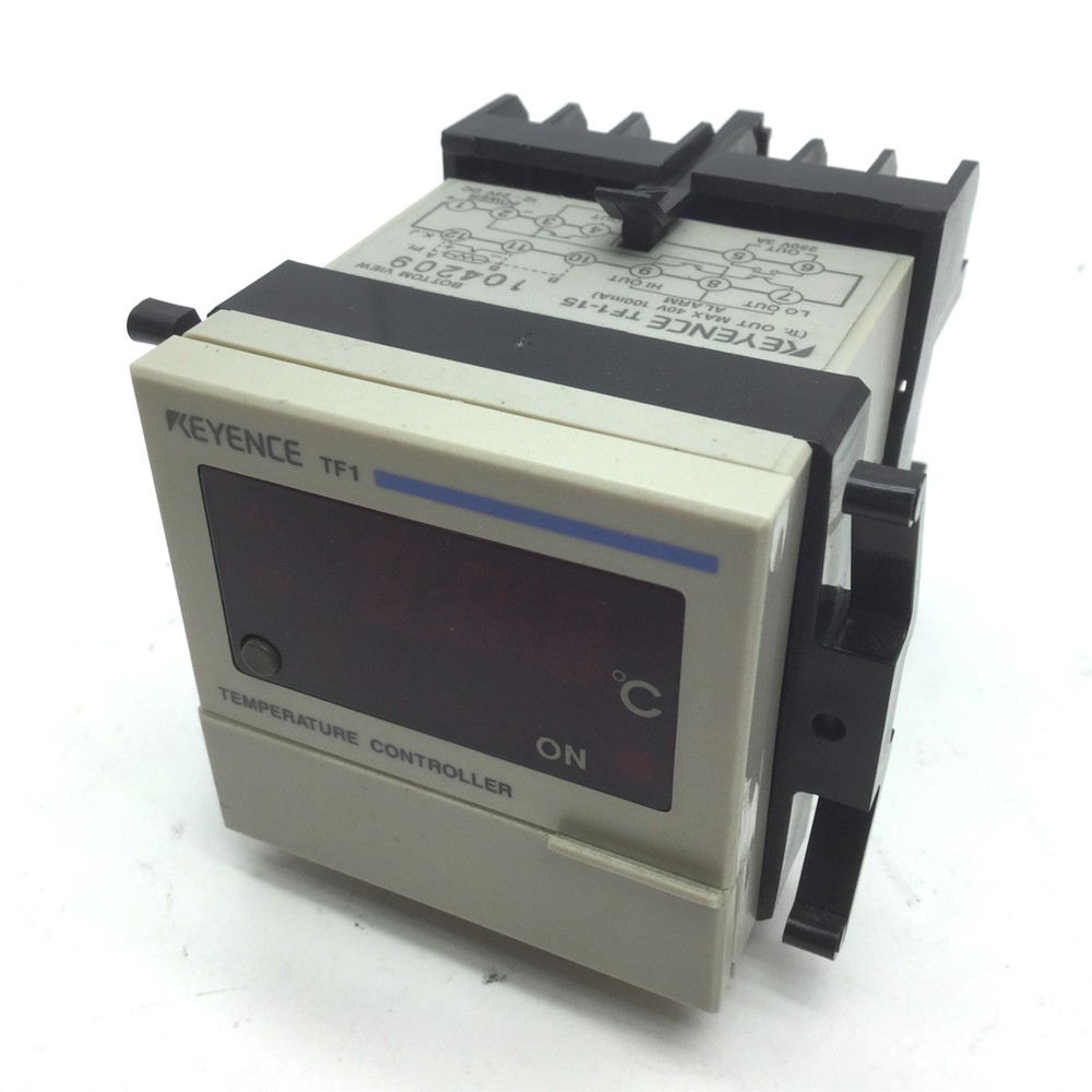 Keyence TF1-15 Temperature Controller Panel Mount Voltage 12-24VDC