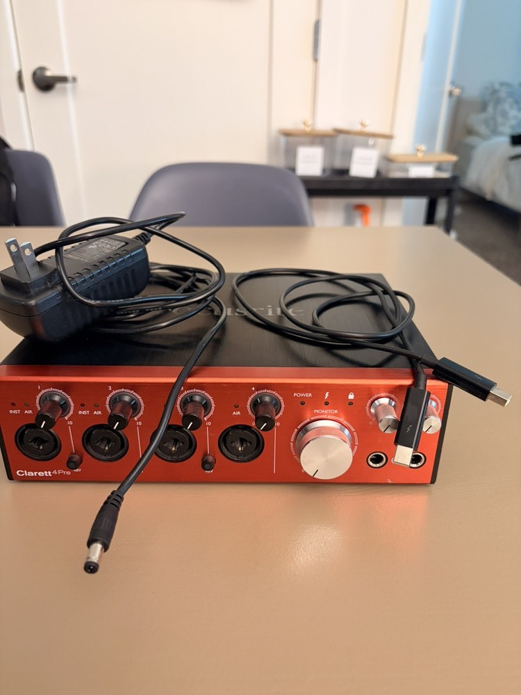 Focusrite Clarett 4Pre 18x8 Thunderbolt Audio Interface