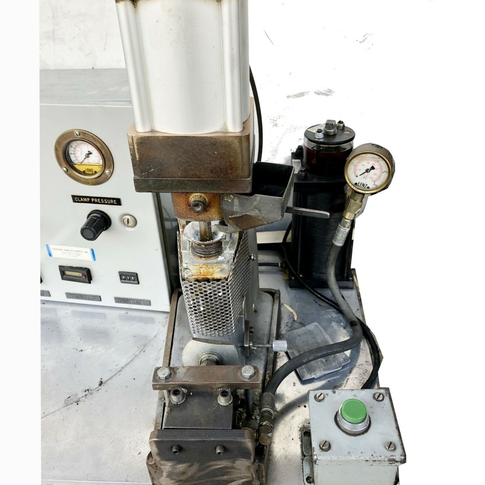 CUSTOM AUTOMATIC PLASTIC INJECTION MOLDING MACHINE, ,JEWELRY,METAL MOLD